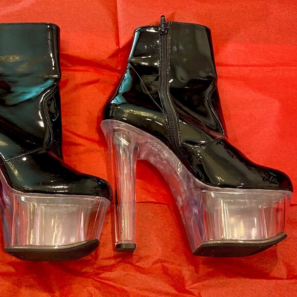 MAYA SHOES OF HOLLYWOOD BLACK PATENT LEATHER CLEAR SOLE PLATFORM BOOTS - Picture 4 of 11